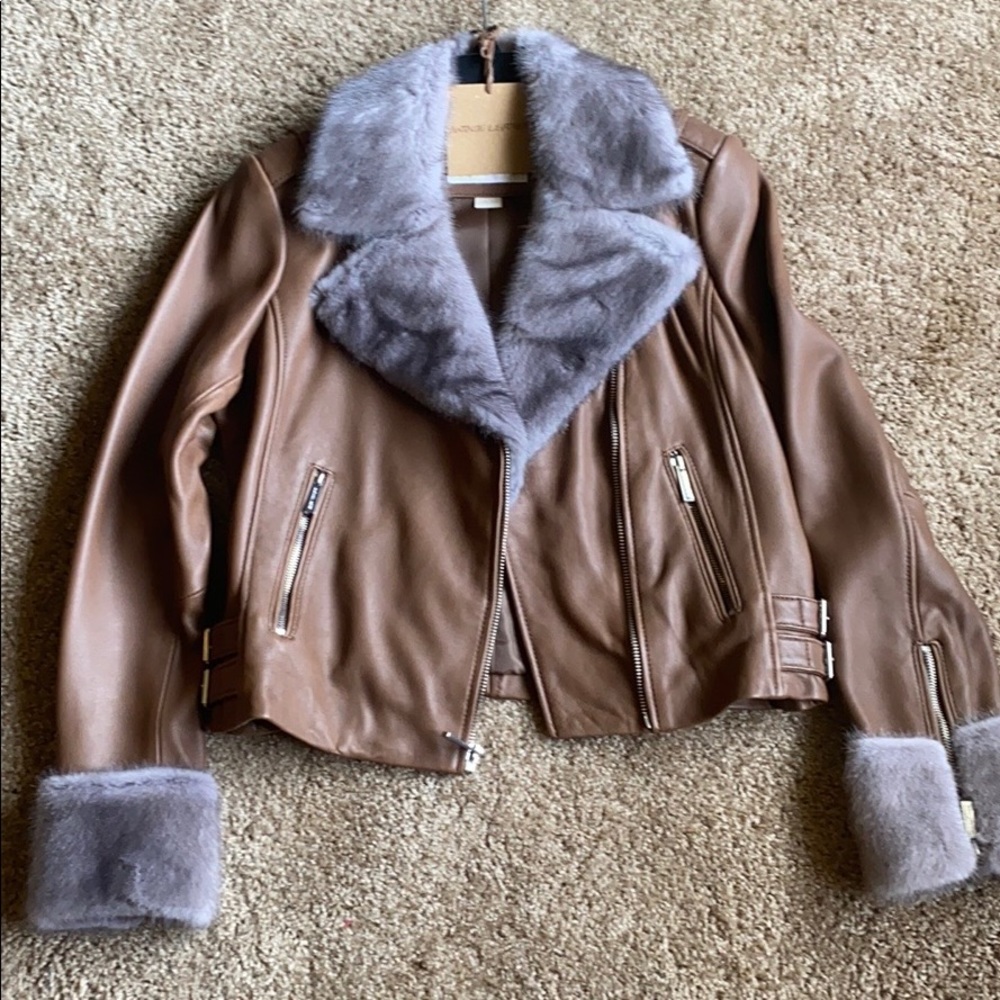 Designed Leather jacket with blu mink fur